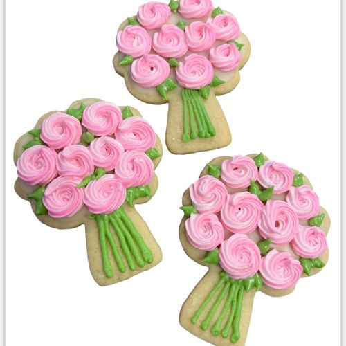 Bouquet of Roses Sugar Cookies
