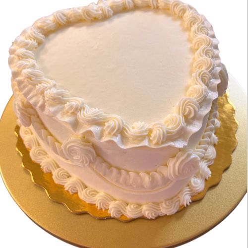 🩷 SWEET HEART CAKE serves up to 15