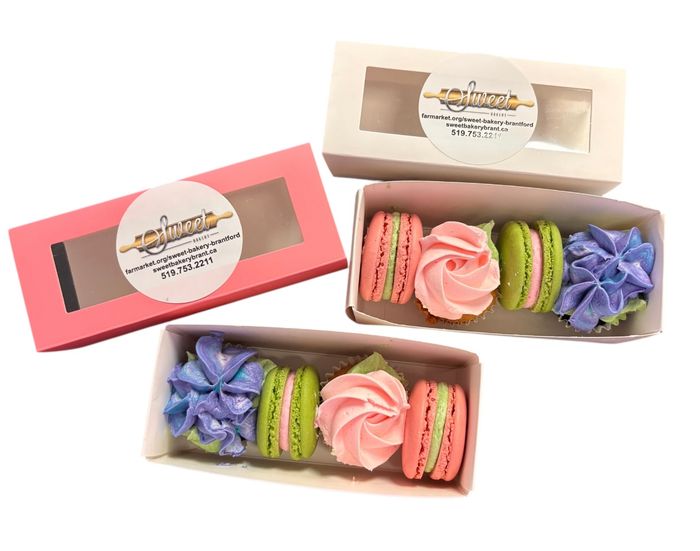 🌸 MACARONS & MINI CUPCAKES