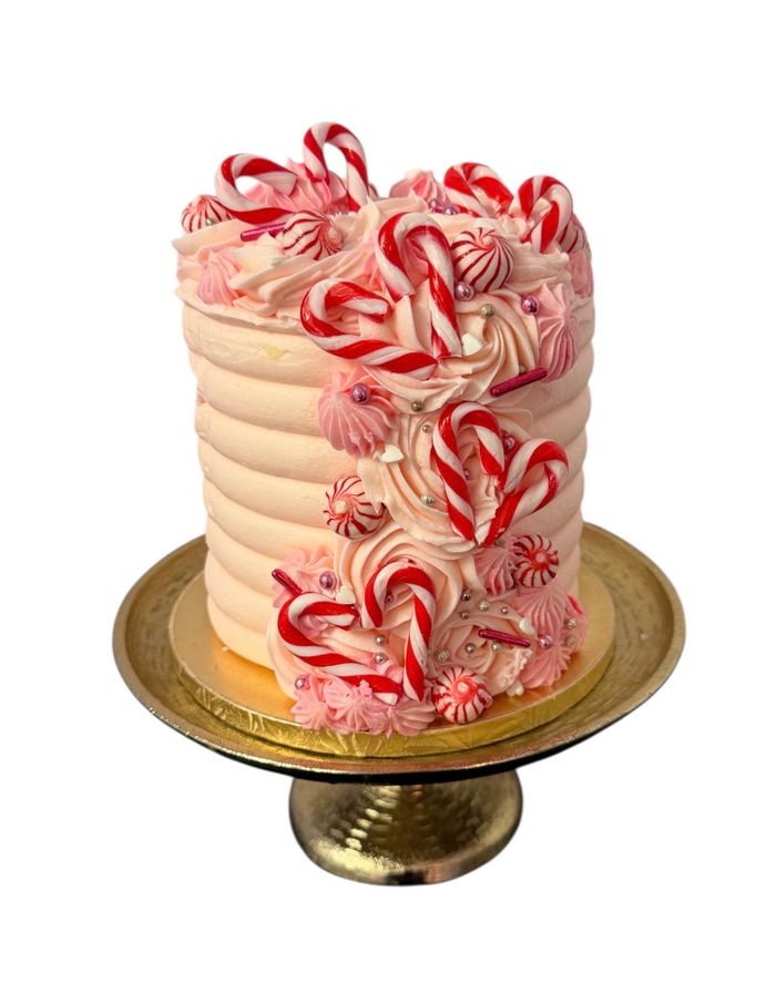 🌲 Holiday Candy Cane Design Cake 6” double layer to serve 12-15
