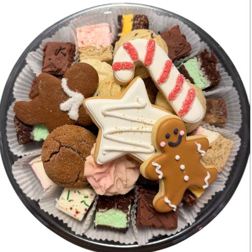 🌲 50 Piece Holiday Sweet Tray