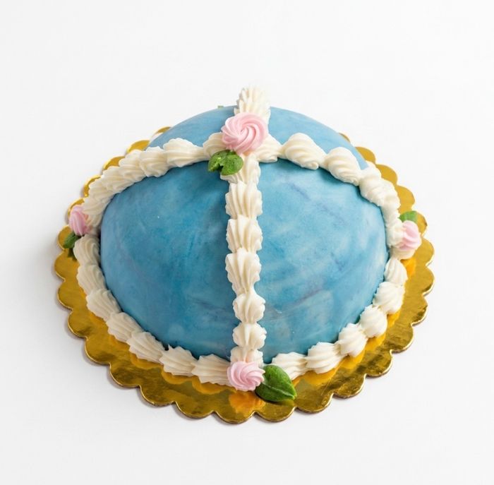 🎀 Princess Cake in Blue serves 6-8