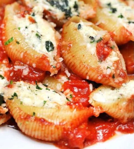 Spinach & Ricotta Stuffed Shells